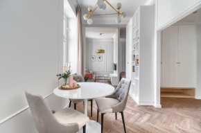 MARGI Aura LUX LARGE and VERY GLAM Studio in Stettin